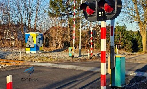 Zakończenie prac na przejazdach kolejowych w Pucku, Mrzezinie, Smolnie i Gnieżdżewie