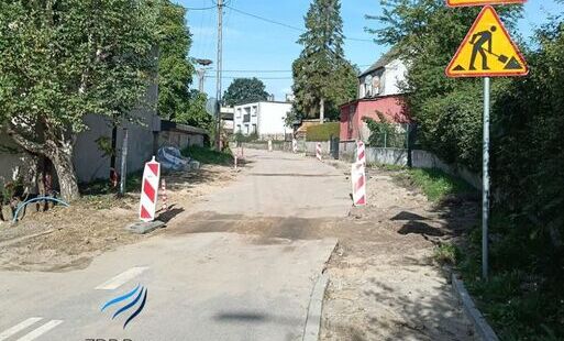Wierzchucino – trwają prace na drodze powiatowej nr 1446G (ul. św. Rozalii)